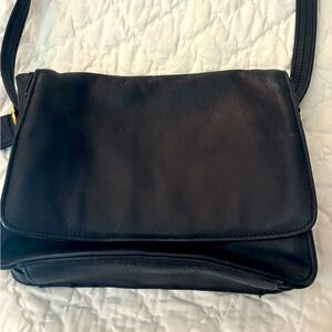 Jacqueline Ferrar blue leather crossbody bag